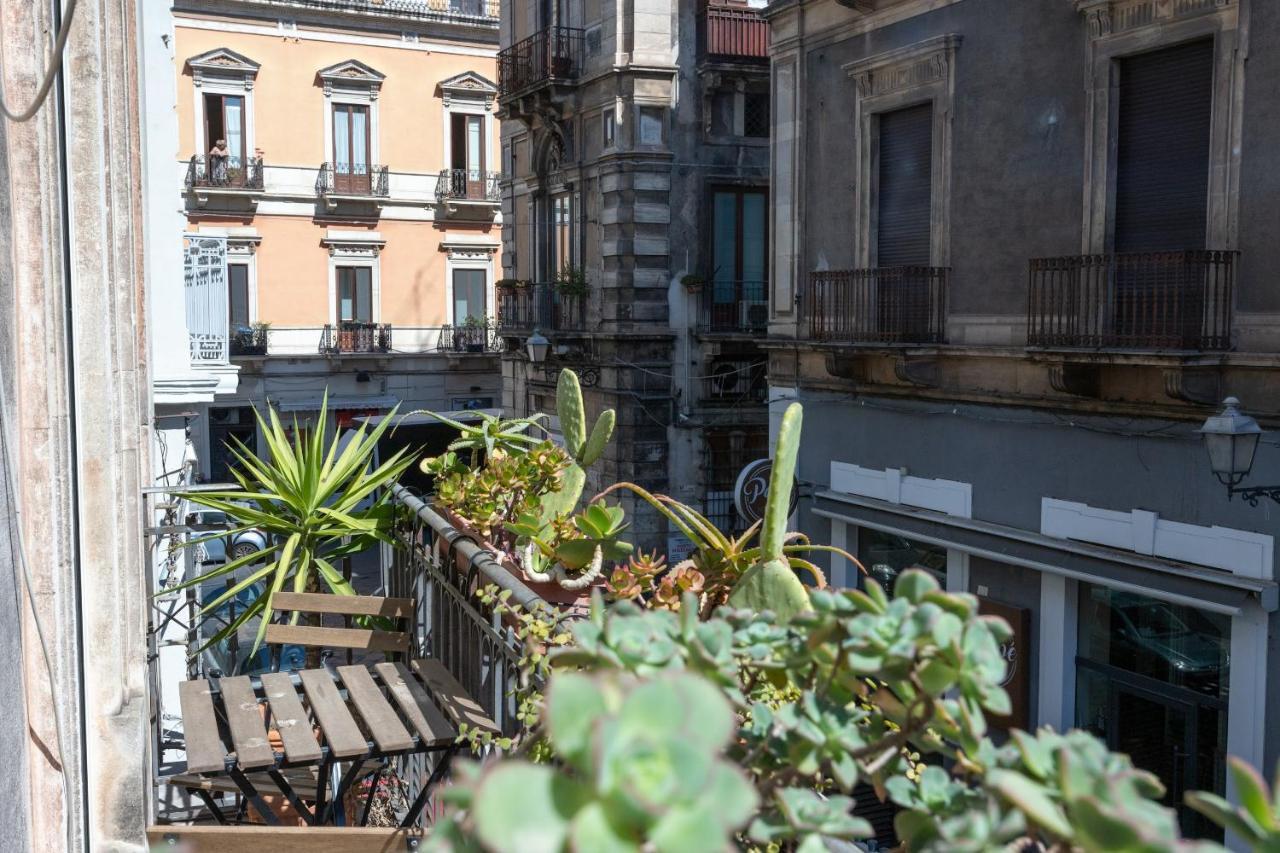 Zefiro Rooms Catania Luaran gambar