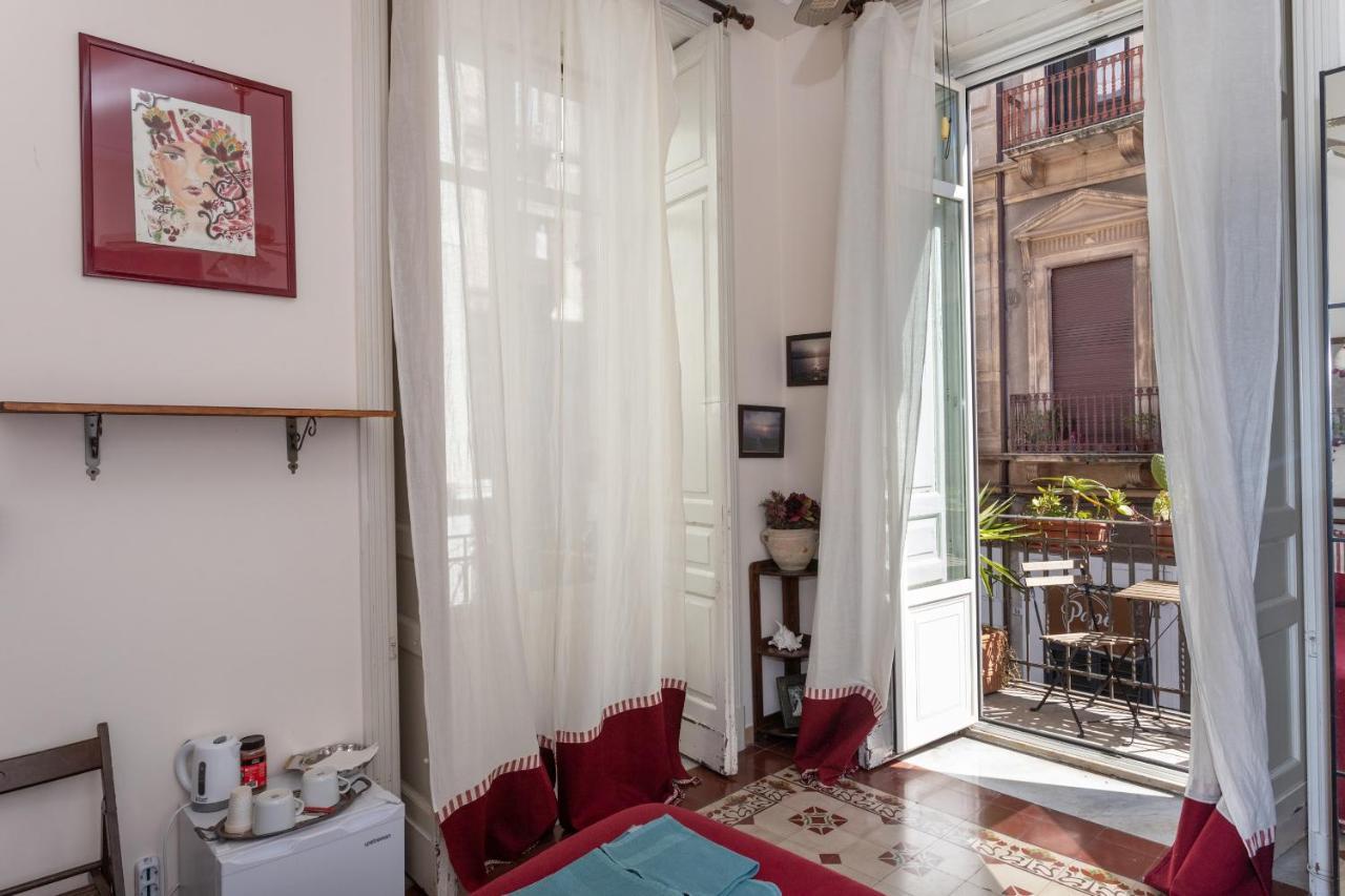 Zefiro Rooms Catania Luaran gambar